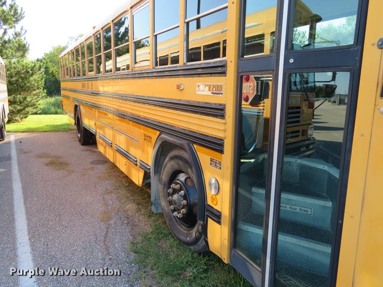 image for item DA5636 2000 Blue Bird TC2000 school bus