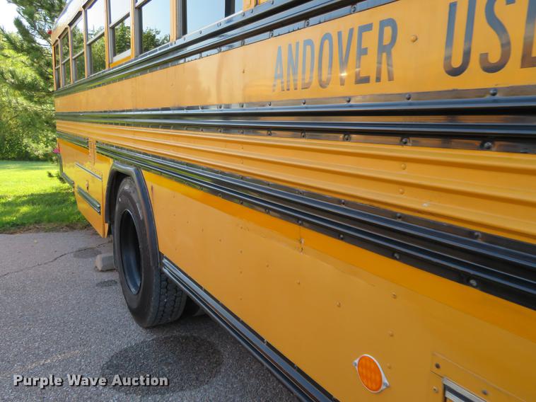 image for item DA5637 2000 Blue Bird TC2000 school bus