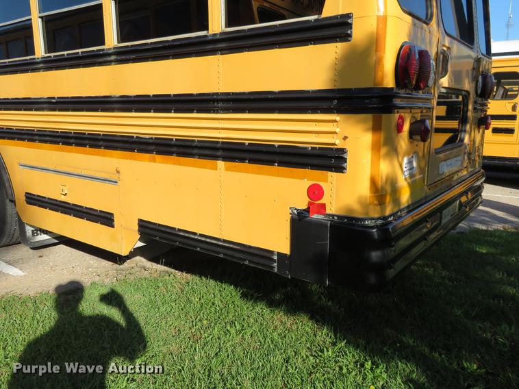 image for item DA5637 2000 Blue Bird TC2000 school bus