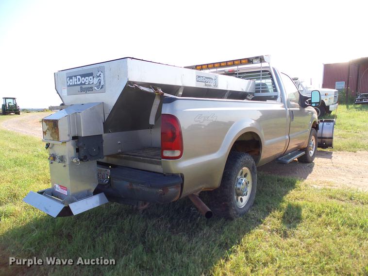 image for item DA6875 2006 Ford F250 Super Duty pickup truck