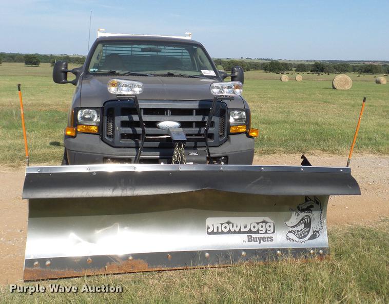image for item DA6875 2006 Ford F250 Super Duty pickup truck
