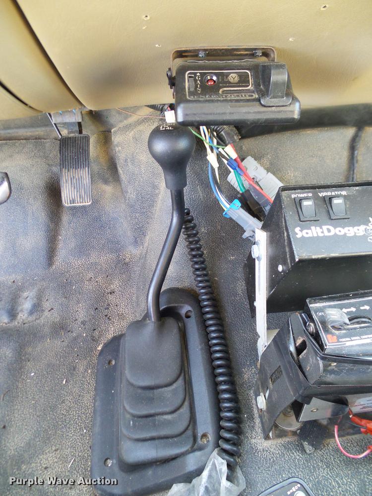 image for item DA6875 2006 Ford F250 Super Duty pickup truck