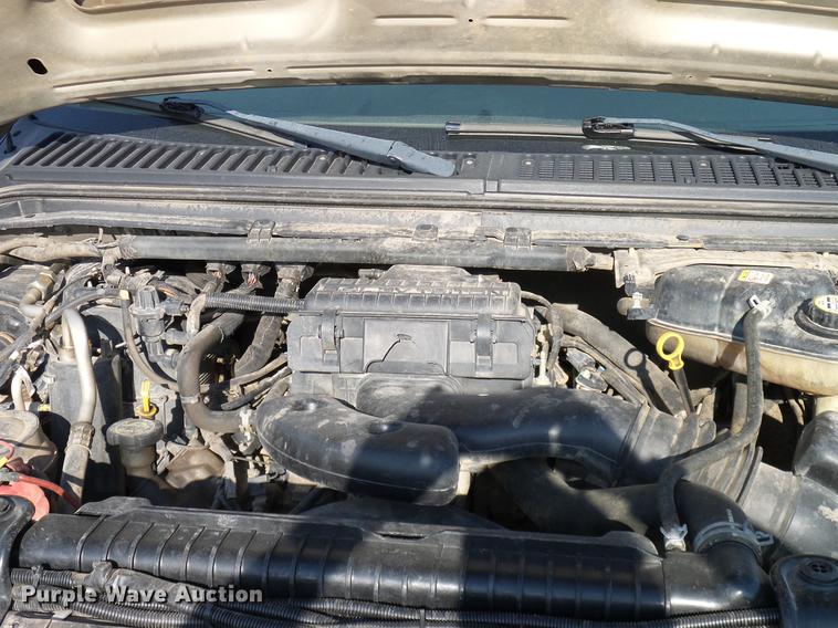 image for item DA6875 2006 Ford F250 Super Duty pickup truck