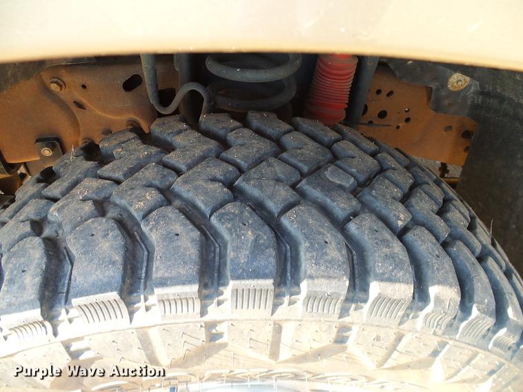 image for item DA6875 2006 Ford F250 Super Duty pickup truck