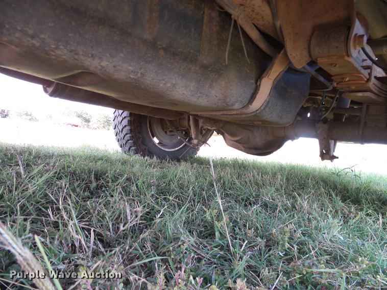 image for item DA6875 2006 Ford F250 Super Duty pickup truck