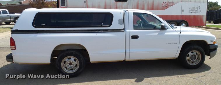 image for item DA6892 1999 Dodge Dakota pickup truck