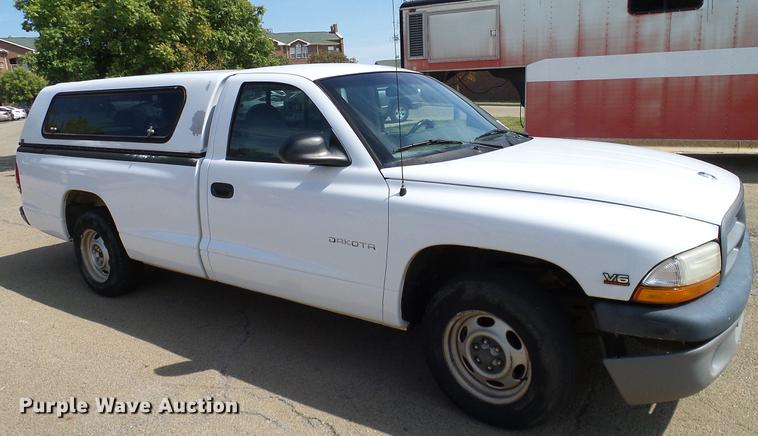 image for item DA6892 1999 Dodge Dakota pickup truck