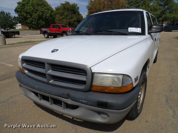 image for item DA6892 1999 Dodge Dakota pickup truck