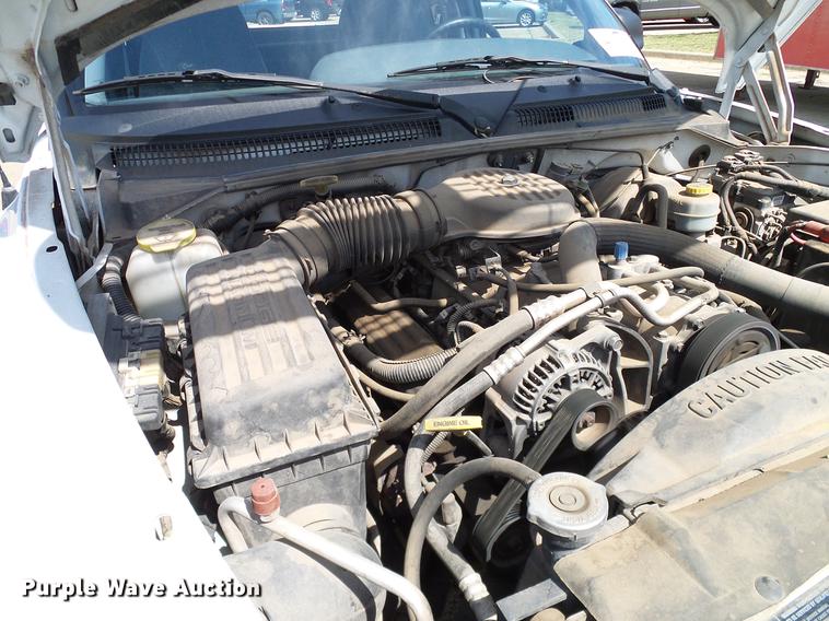 image for item DA6896 1999 Dodge Dakota Club Cab pickup truck