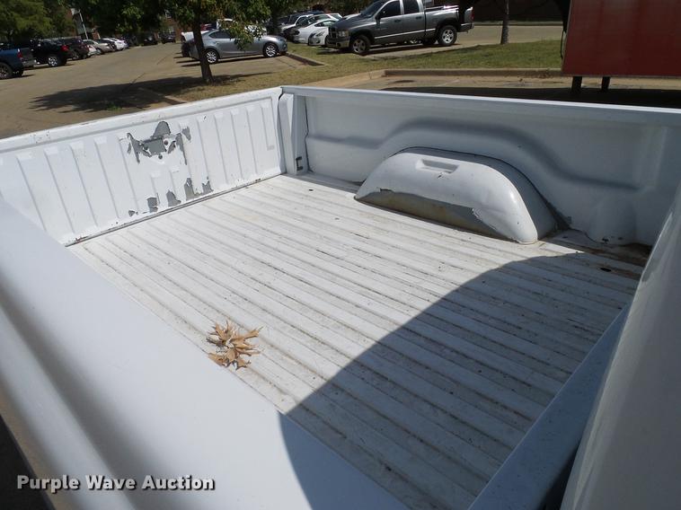 image for item DA6896 1999 Dodge Dakota Club Cab pickup truck