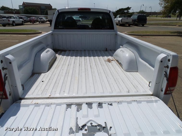 image for item DA6896 1999 Dodge Dakota Club Cab pickup truck