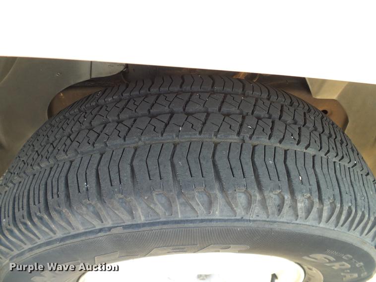 image for item DA6896 1999 Dodge Dakota Club Cab pickup truck