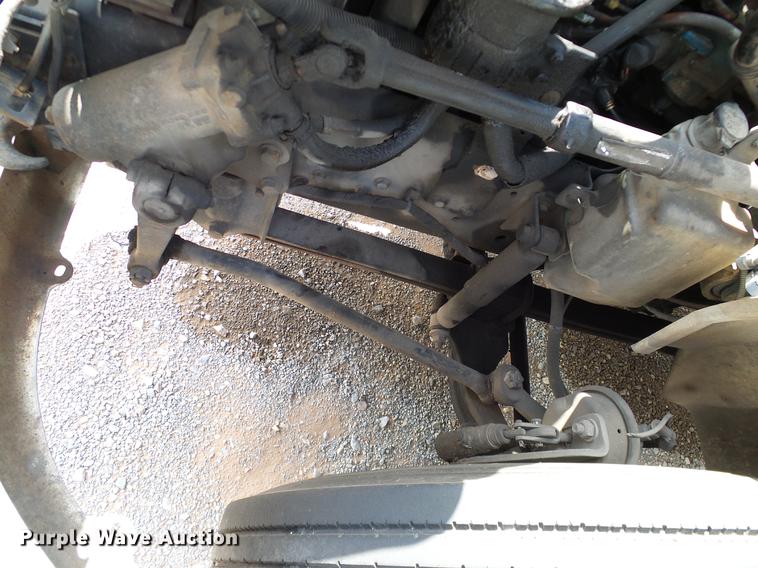 image for item DA6901 2005 International DuraStar 4300 box truck