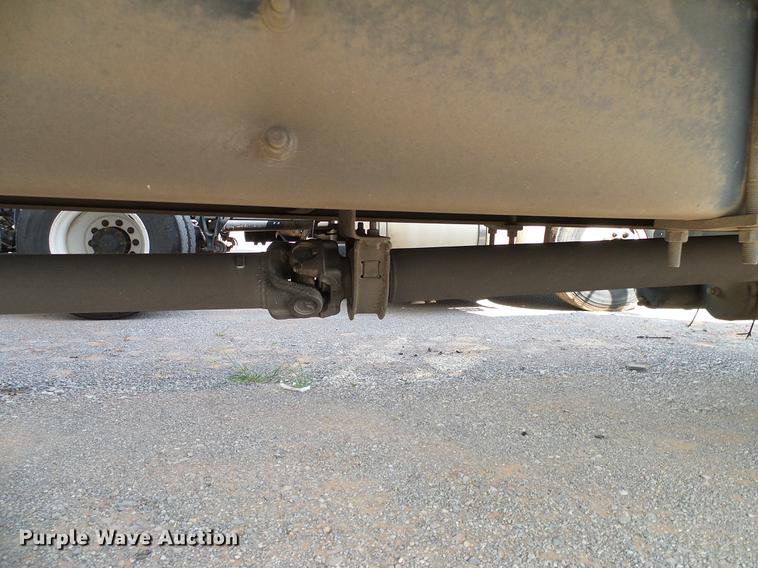 image for item DA6901 2005 International DuraStar 4300 box truck