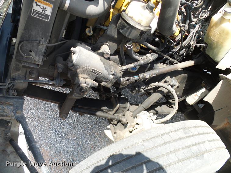 image for item DA6902 2006 Kenworth T300 box truck