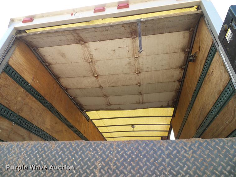 image for item DA6902 2006 Kenworth T300 box truck