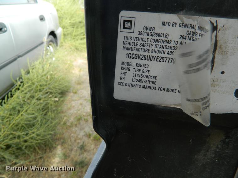 image for item DB1146 2000 Chevrolet Silverado 2500 Ext. Cab pickup truck