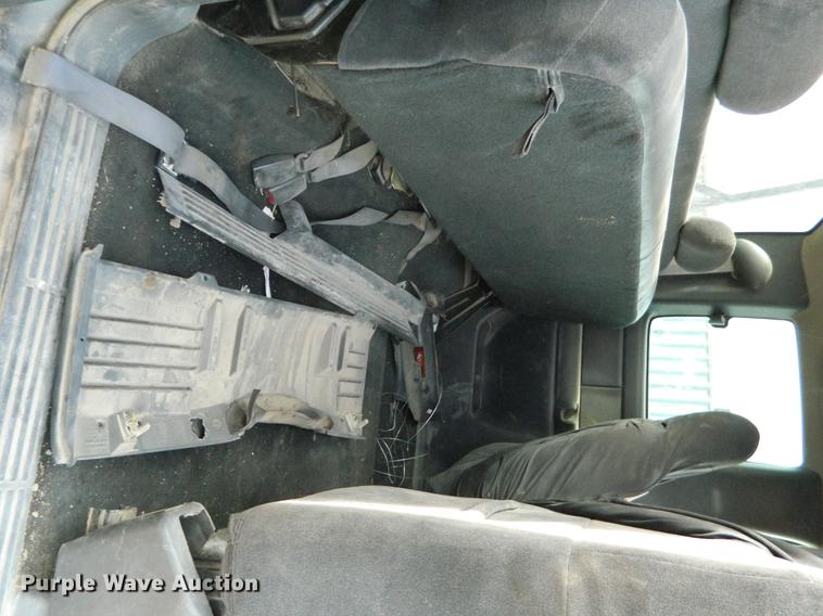 image for item DB1146 2000 Chevrolet Silverado 2500 Ext. Cab pickup truck