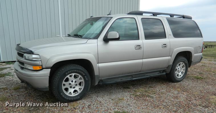 image for item DB1157 2005 Chevrolet Suburban 1500 Z71 SUV
