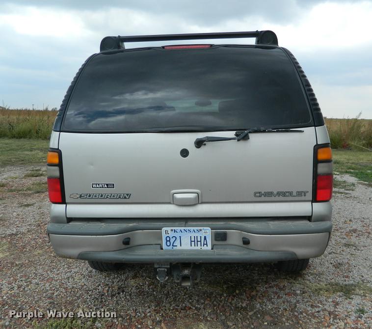 image for item DB1157 2005 Chevrolet Suburban 1500 Z71 SUV
