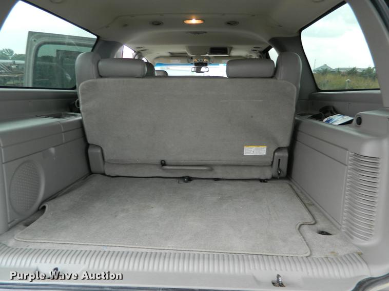 image for item DB1157 2005 Chevrolet Suburban 1500 Z71 SUV