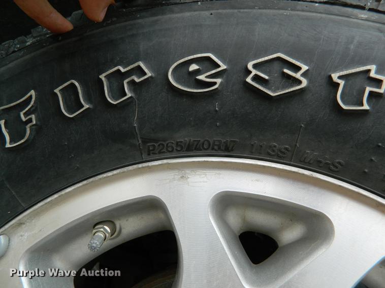 image for item DB1157 2005 Chevrolet Suburban 1500 Z71 SUV