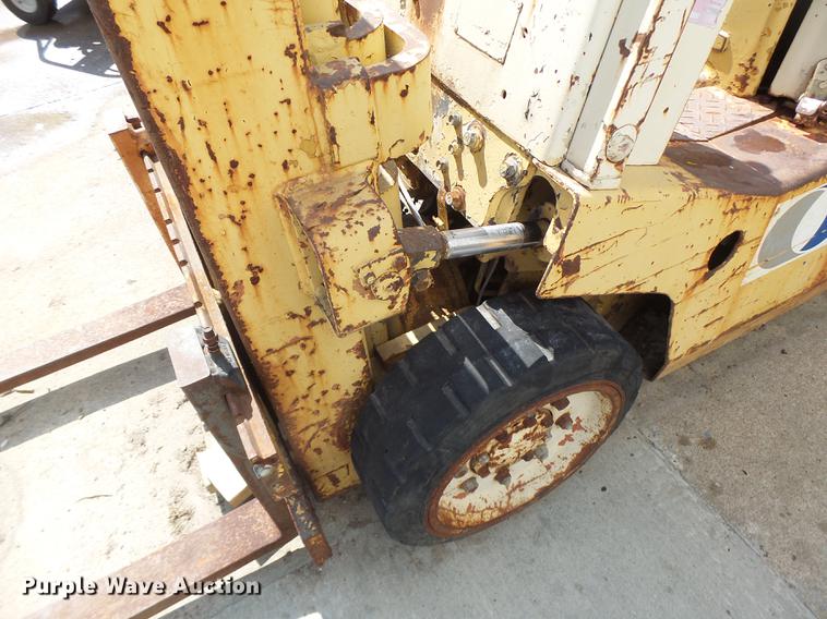 image for item DB1446 Datsun CPF02A25V forklift