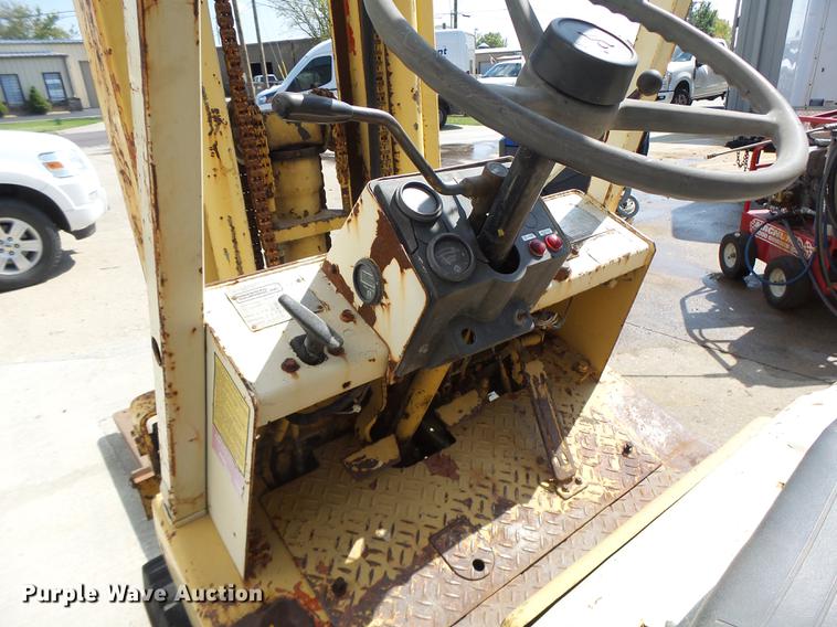 image for item DB1446 Datsun CPF02A25V forklift