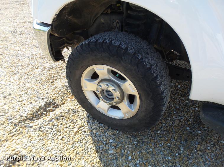 image for item DB1449 2015 Ford F250 Super Duty SuperCab pickup truck