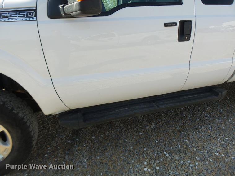 image for item DB1449 2015 Ford F250 Super Duty SuperCab pickup truck