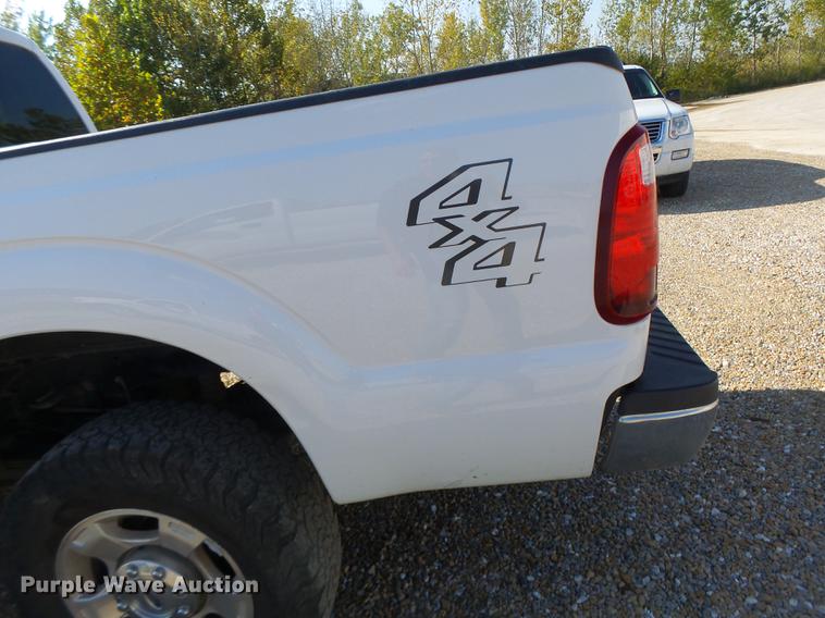 image for item DB1449 2015 Ford F250 Super Duty SuperCab pickup truck