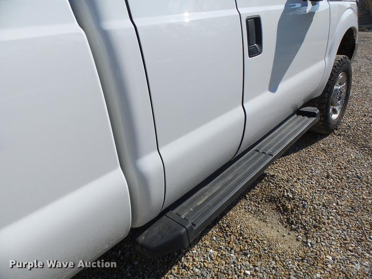 image for item DB1449 2015 Ford F250 Super Duty SuperCab pickup truck