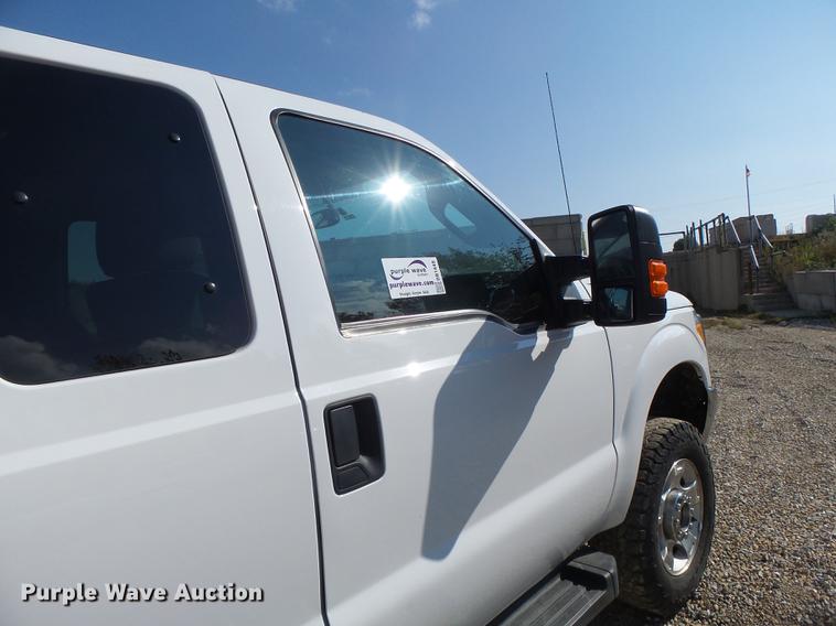 image for item DB1449 2015 Ford F250 Super Duty SuperCab pickup truck