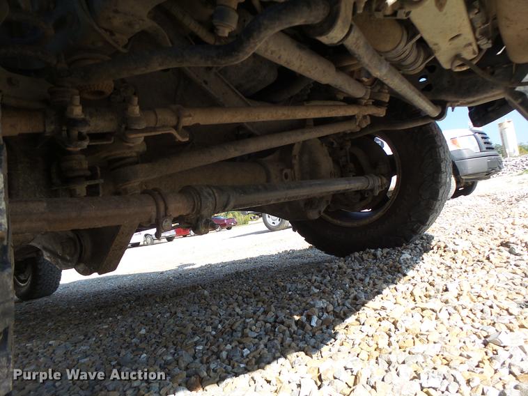 image for item DB1449 2015 Ford F250 Super Duty SuperCab pickup truck