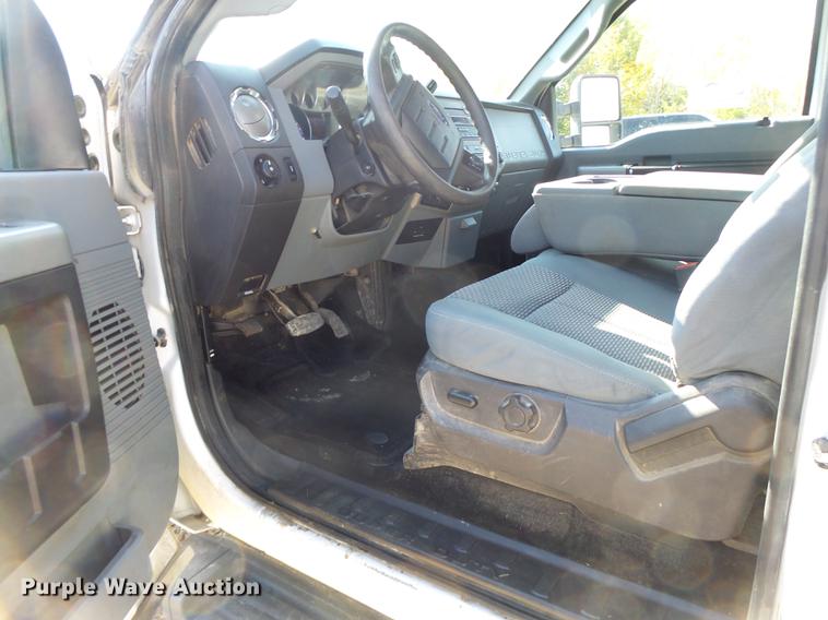 image for item DB1449 2015 Ford F250 Super Duty SuperCab pickup truck