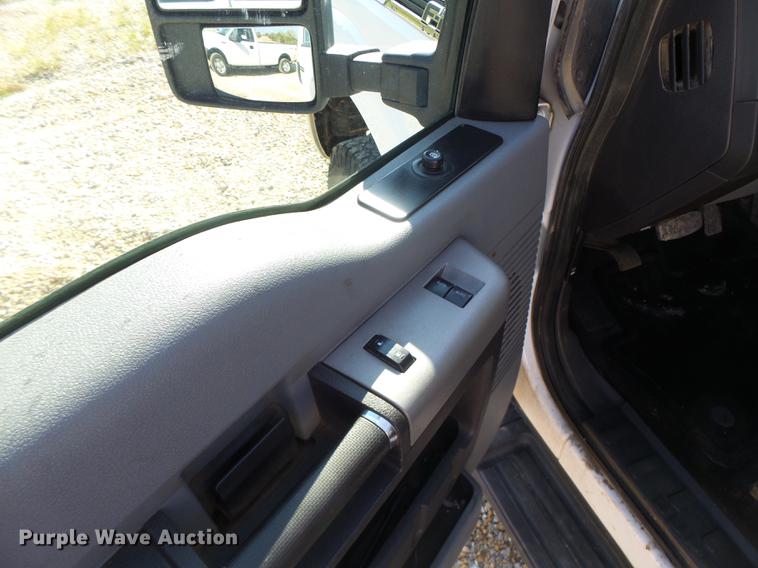 image for item DB1449 2015 Ford F250 Super Duty SuperCab pickup truck