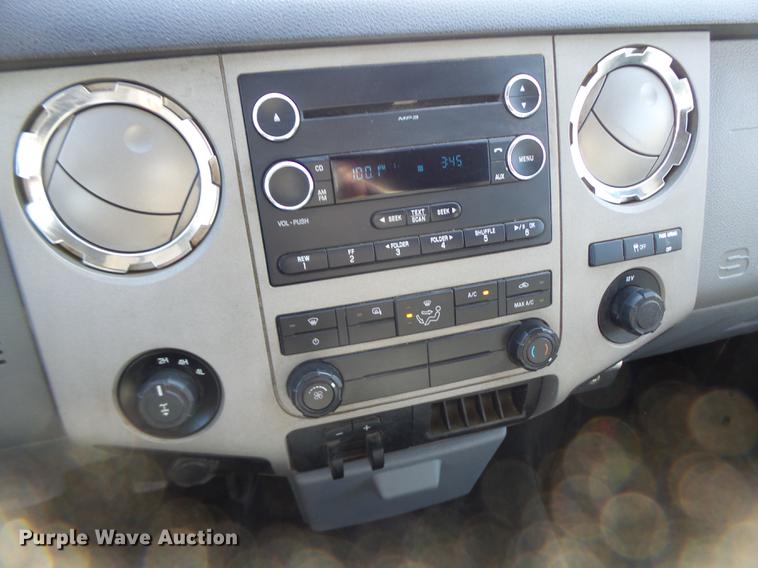 image for item DB1449 2015 Ford F250 Super Duty SuperCab pickup truck