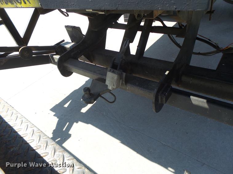 image for item DB1458 1999 Ford F800 box truck