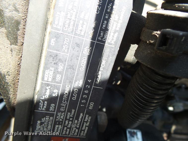 image for item DB1458 1999 Ford F800 box truck