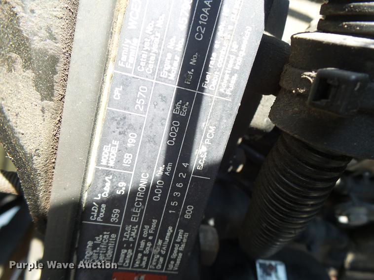 image for item DB1458 1999 Ford F800 box truck