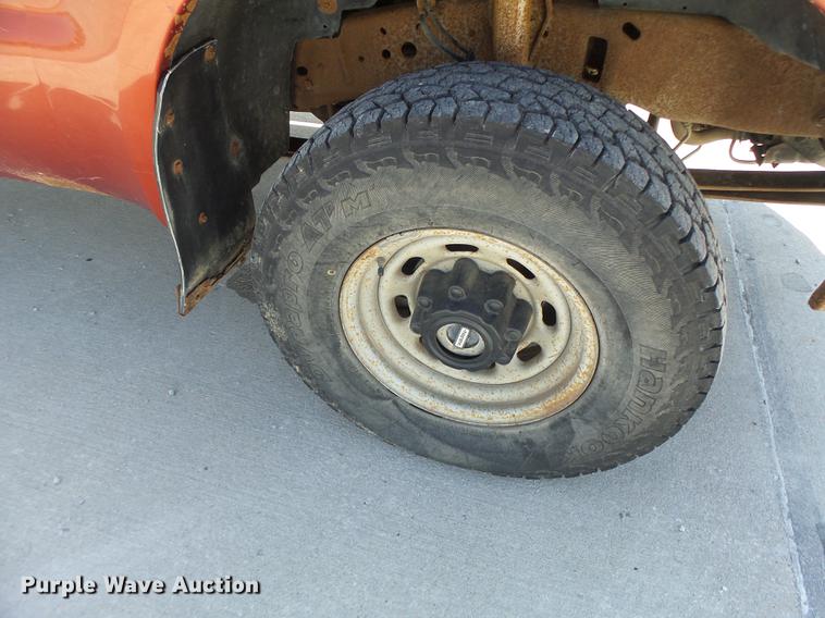 image for item DB1459 2000 Ford F250 Super Duty pickup truck