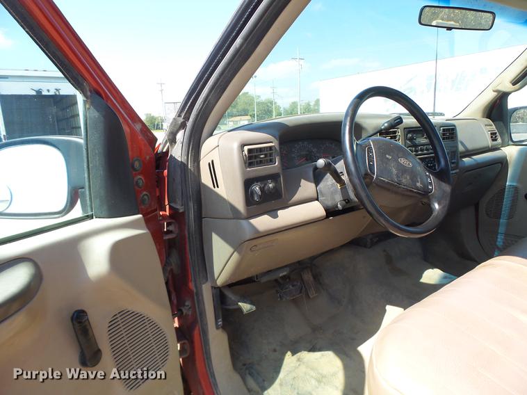 image for item DB1459 2000 Ford F250 Super Duty pickup truck