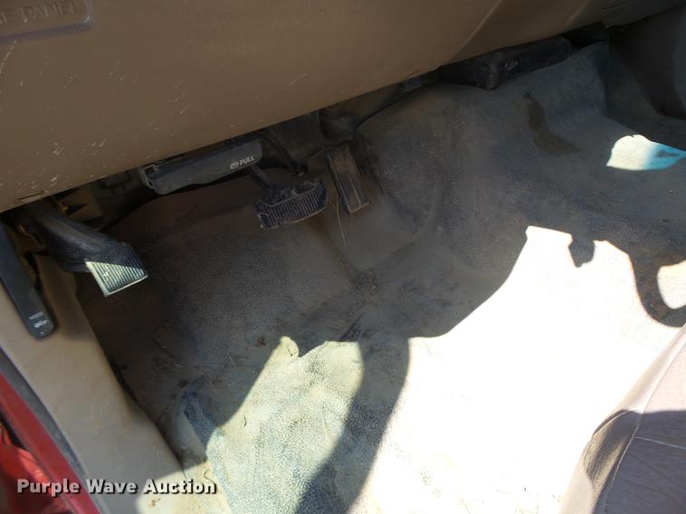 image for item DB1459 2000 Ford F250 Super Duty pickup truck