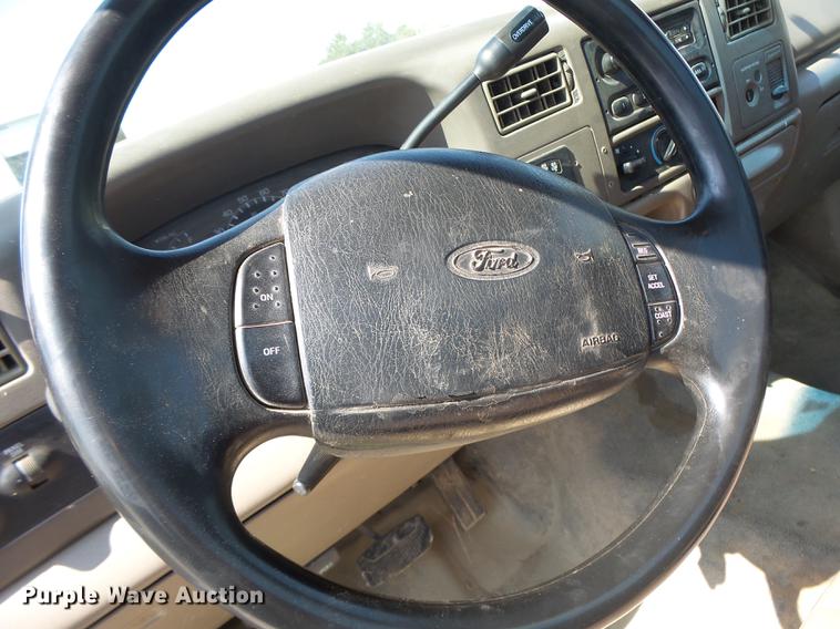 image for item DB1459 2000 Ford F250 Super Duty pickup truck