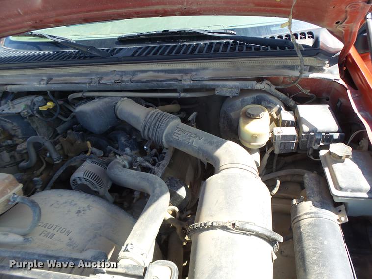 image for item DB1459 2000 Ford F250 Super Duty pickup truck