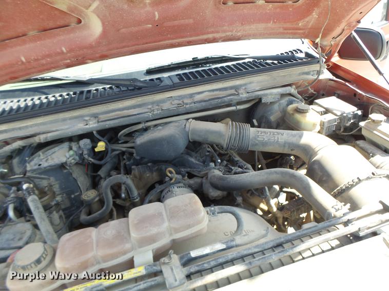 image for item DB1459 2000 Ford F250 Super Duty pickup truck