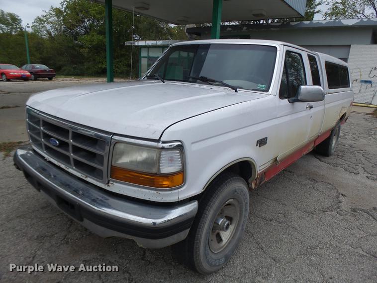 image for item DB1471 1996 Ford F150 SuperCab pickup truck