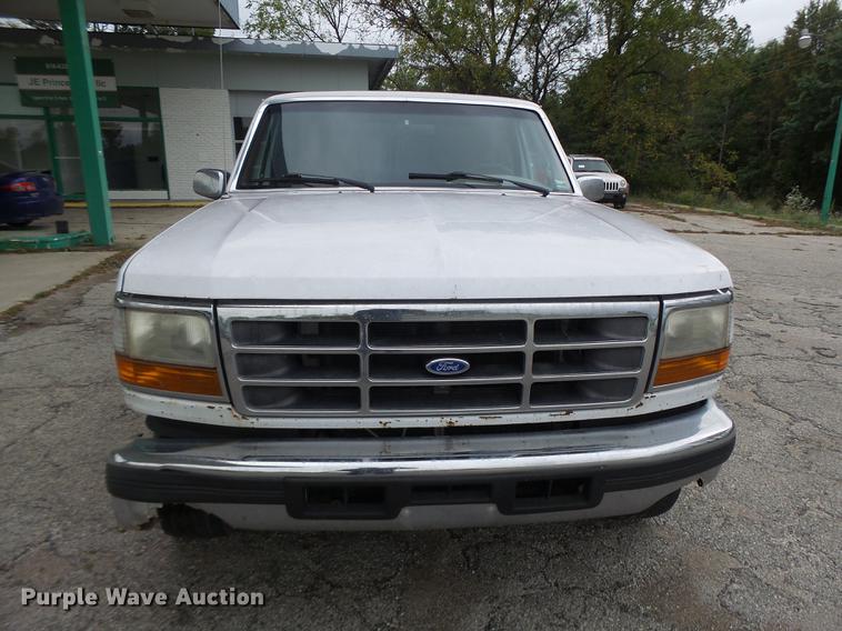 image for item DB1471 1996 Ford F150 SuperCab pickup truck