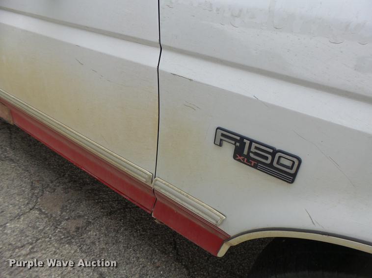 image for item DB1471 1996 Ford F150 SuperCab pickup truck