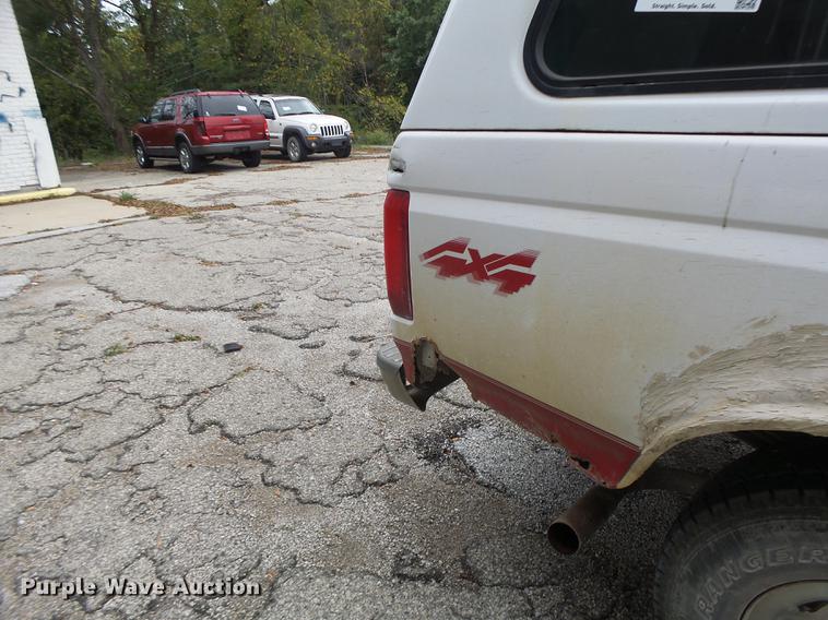 image for item DB1471 1996 Ford F150 SuperCab pickup truck